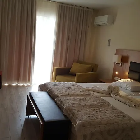 Begonville 3*