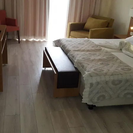 Begonville Hotel 3*